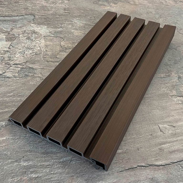 Фасадная реечная панель EasyDecking Ко-Экструзия 219х26х4010 Каштан