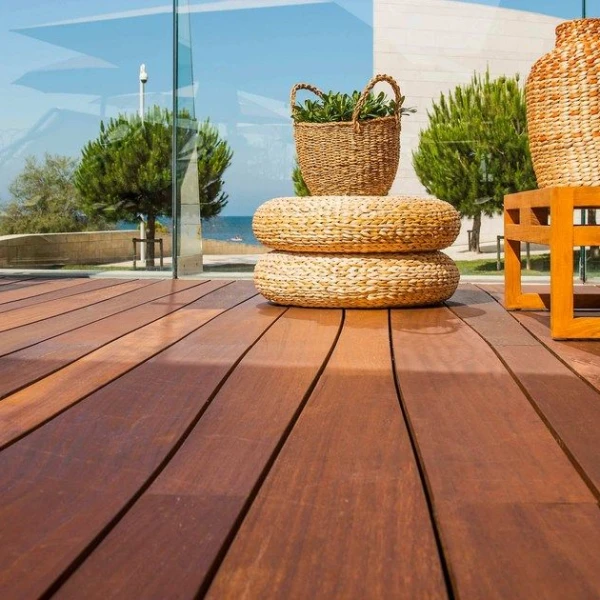 Каталог натуральной древесины для террас и фасадов